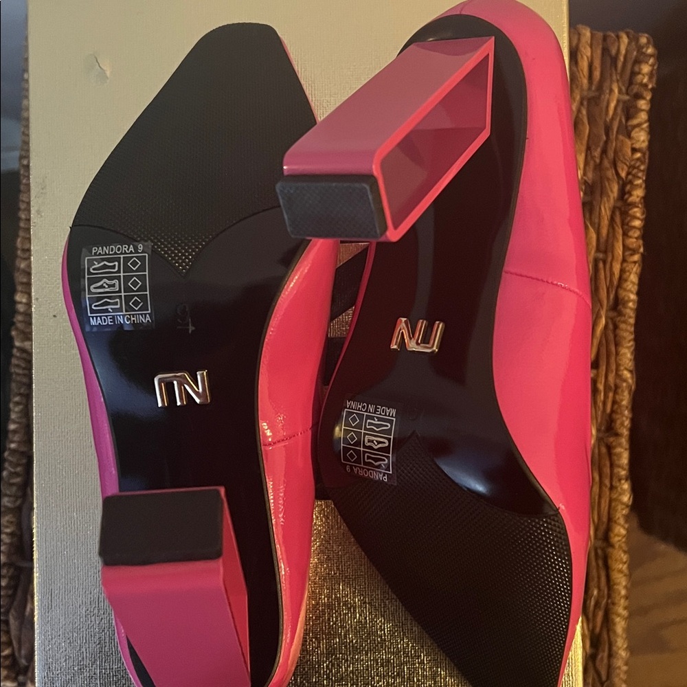 Ninety Union Pink Patent Block Heel Pumps - Picture 3 of 4